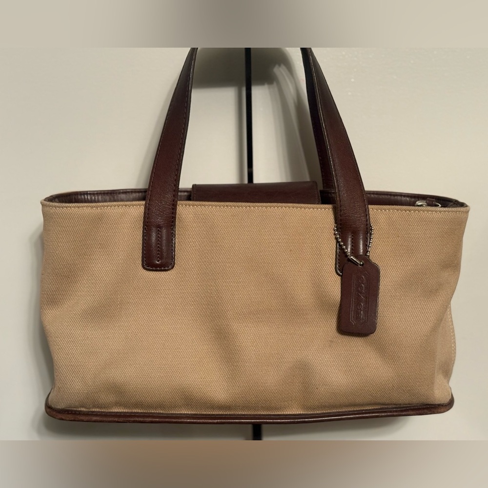 Coach Vintage Greenwich Canvas Shoulder Bag